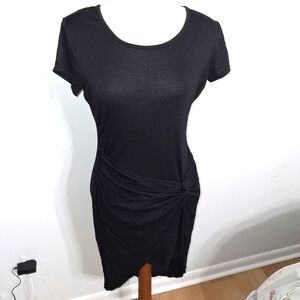 Beachy High-Low- Simple Black Dress- W Sz Medium